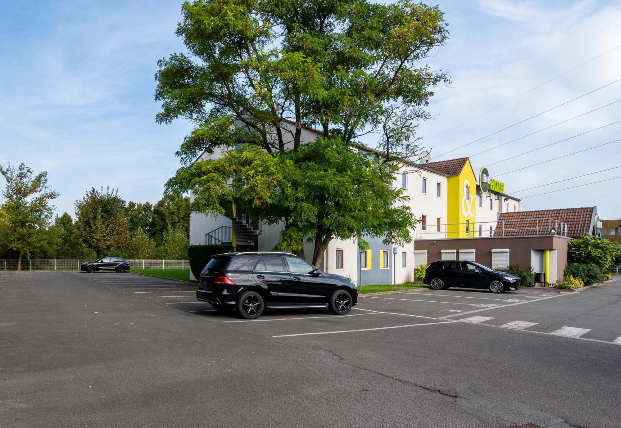 B&B Hotel Lille Lezennes Stade Pierre Mauroy Eksteriør billede