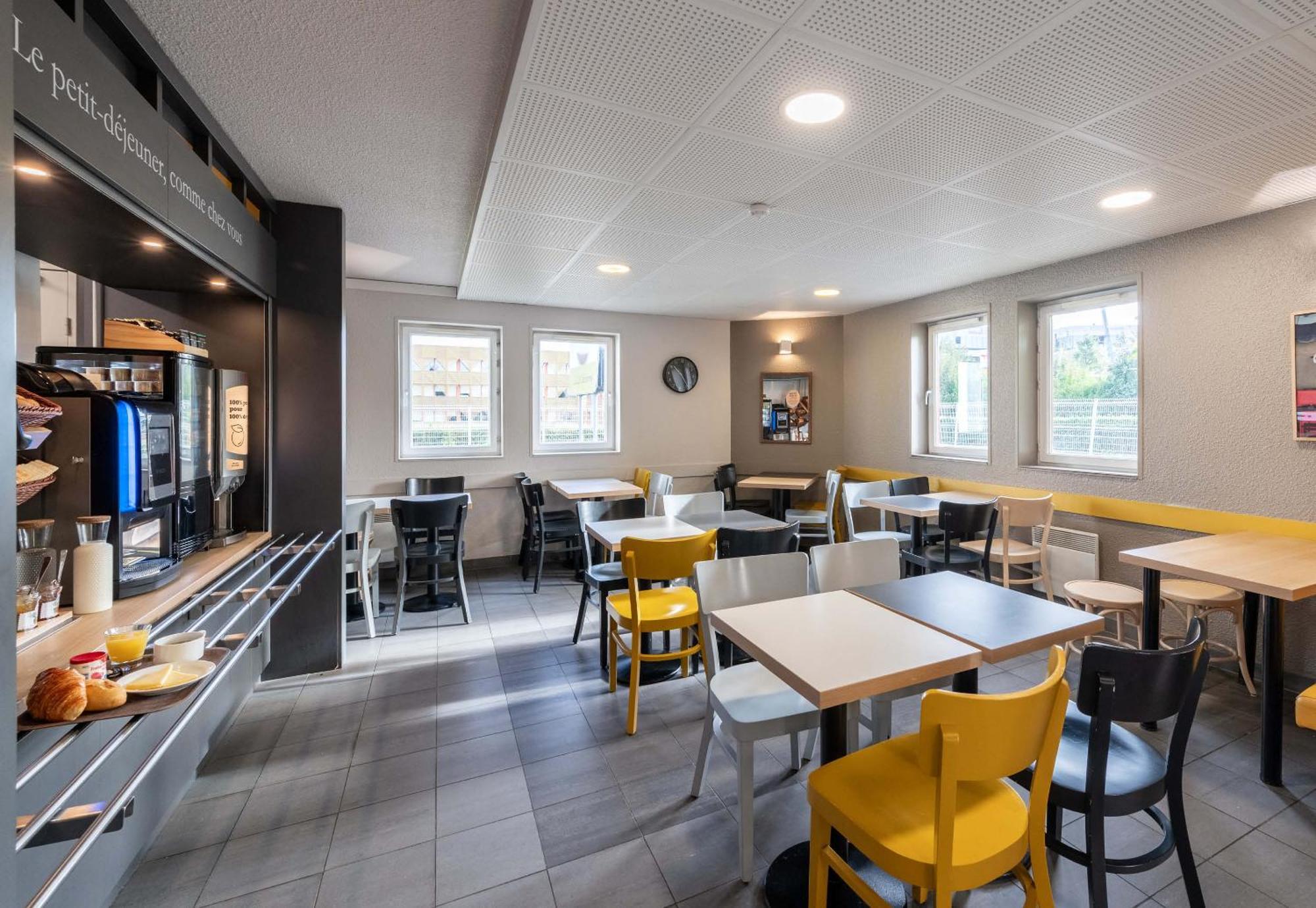 B&B Hotel Lille Lezennes Stade Pierre Mauroy Eksteriør billede