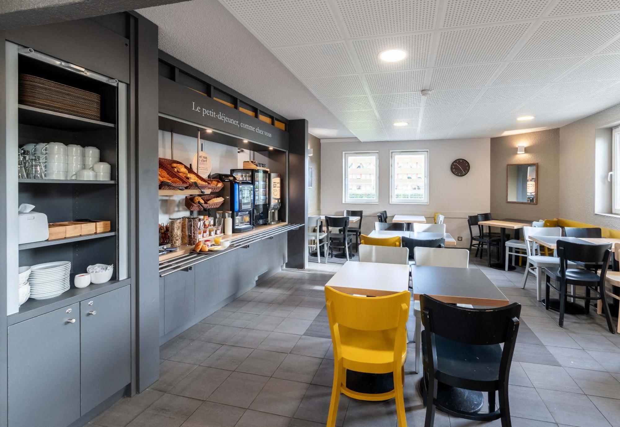 B&B Hotel Lille Lezennes Stade Pierre Mauroy Eksteriør billede